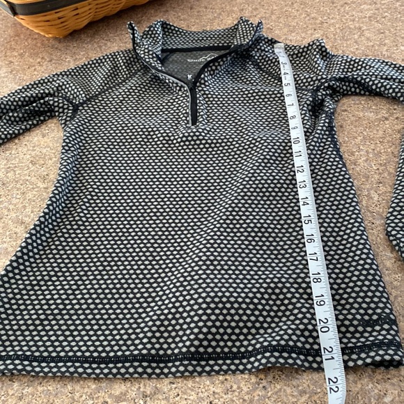 Eddie Bauer Black and White or Gray Pullover Partial Zip Top S - Picture 9 of 17